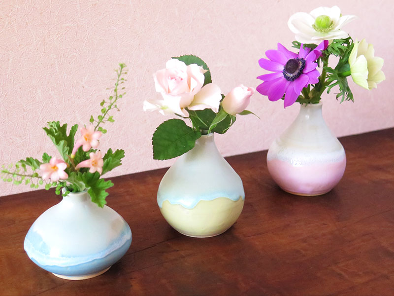カラフルマット釉で作る春色のミニ花瓶