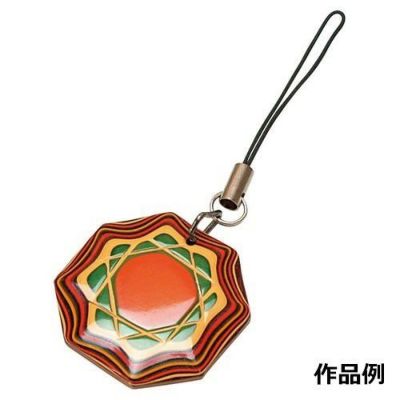 堆朱ストラップ B